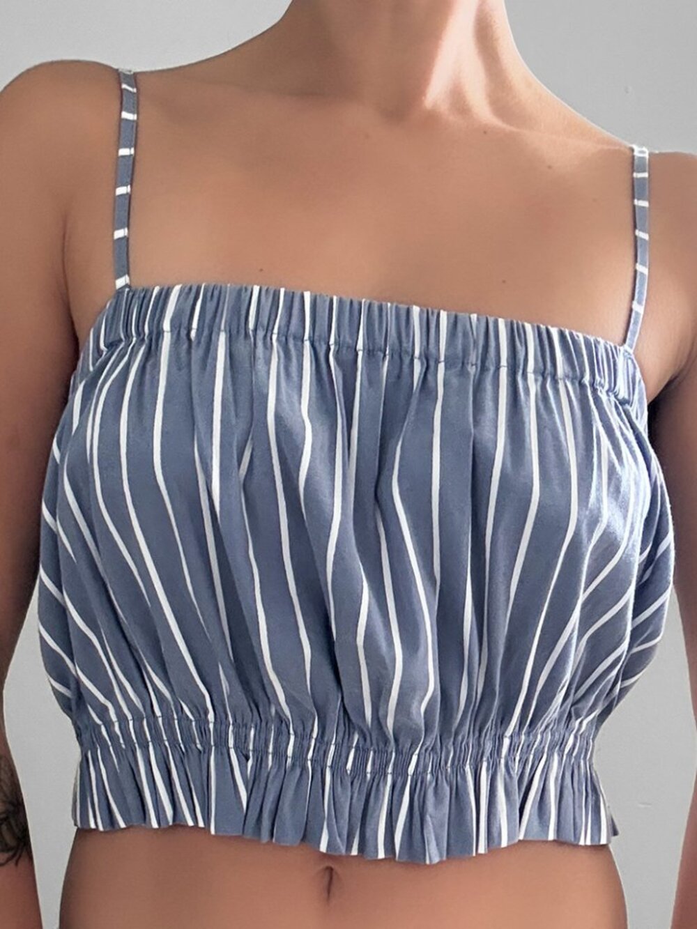 kimchi Blue  Striped Ruched Cami Top | Adjustable Straps | Size M
